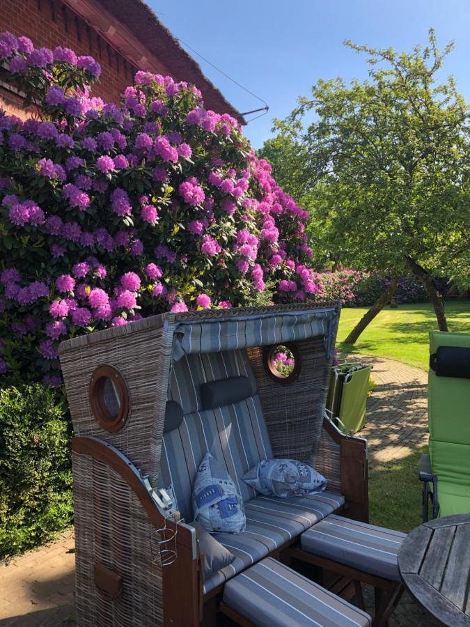 Gut Strackholt Fewo Seemannsgarn Grossefehn Exterior foto
